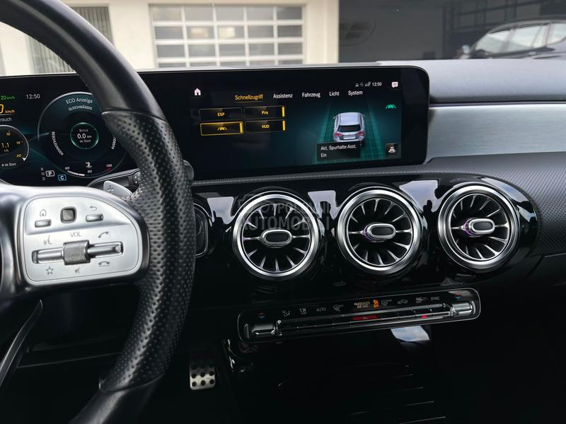 Mercedes Benz A 250 AMG LINE 7G CH