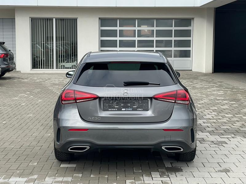 Mercedes Benz A 250 AMG LINE 7G CH