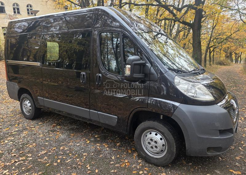 Peugeot Boxer L2H2 Švajcarac