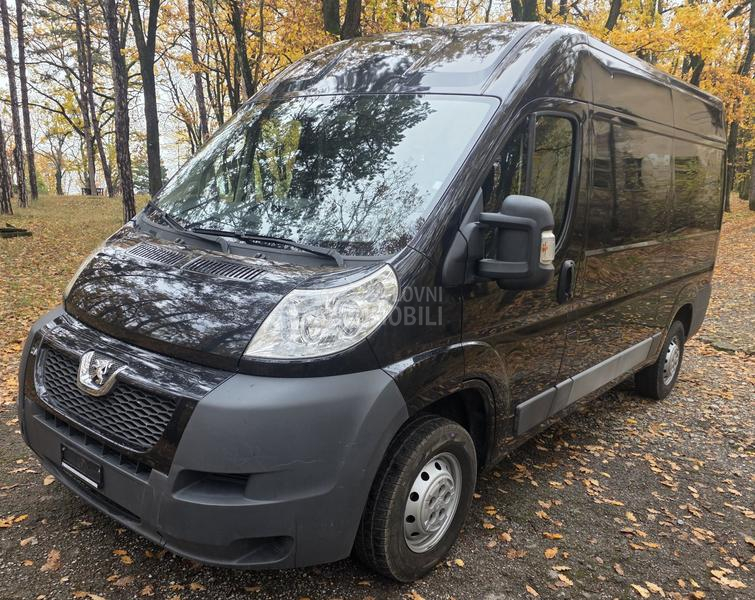 Peugeot Boxer L2H2 Švajcarac