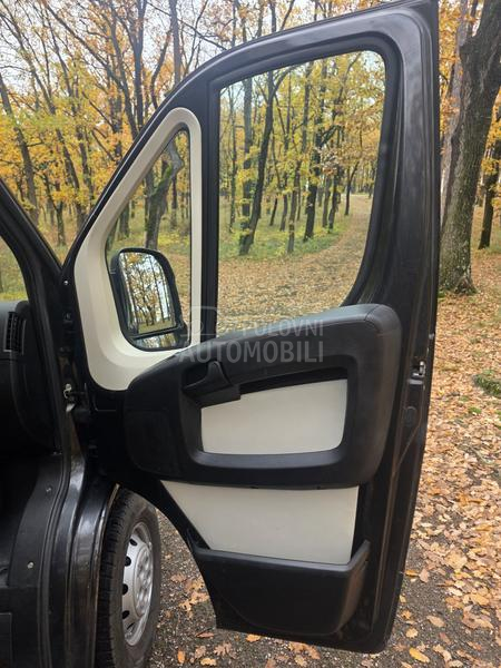 Peugeot Boxer L2H2 Švajcarac