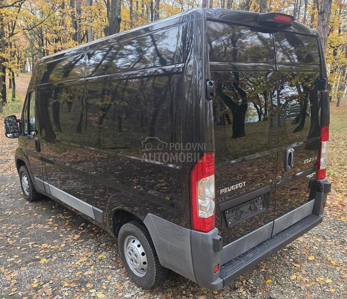 Peugeot Boxer L2H2 Švajcarac