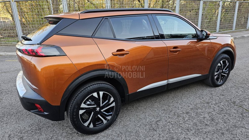 Peugeot 2008 1.5d 131 ALLURE