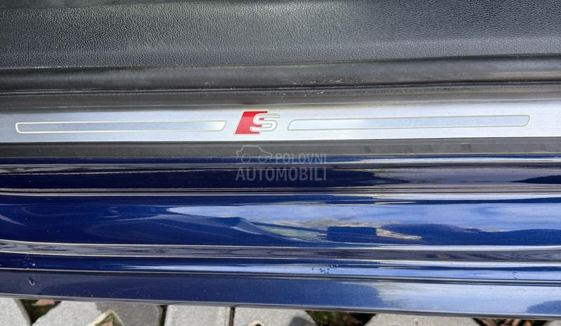 Audi A4 2.0 TDI S-Line