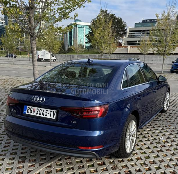 Audi A4 2.0 TDI S-Line