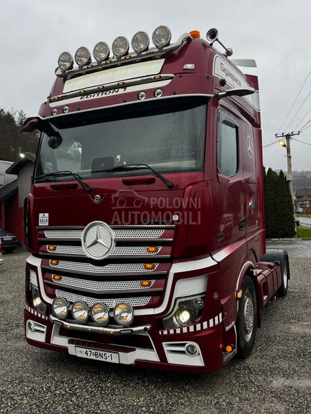 Mercedes Benz Actros 1853 MEGA EDITION1