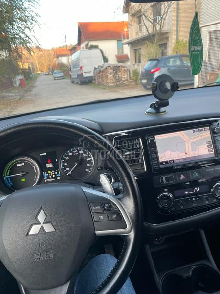 Mitsubishi Outlander 2.0 PHEV
