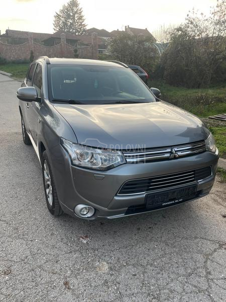 Mitsubishi Outlander 2.0 PHEV