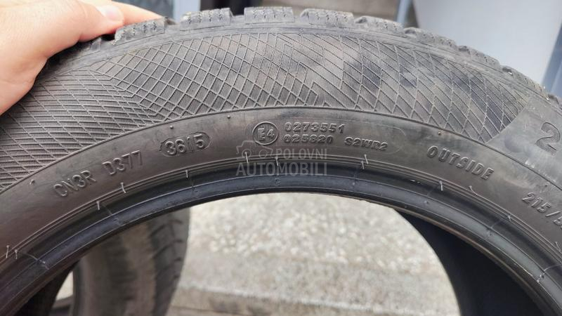Continental 215/55 R17 Zimska