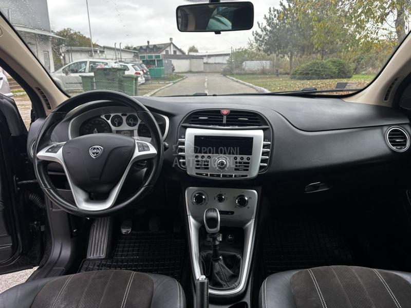 Lancia Delta 1.6 multijet