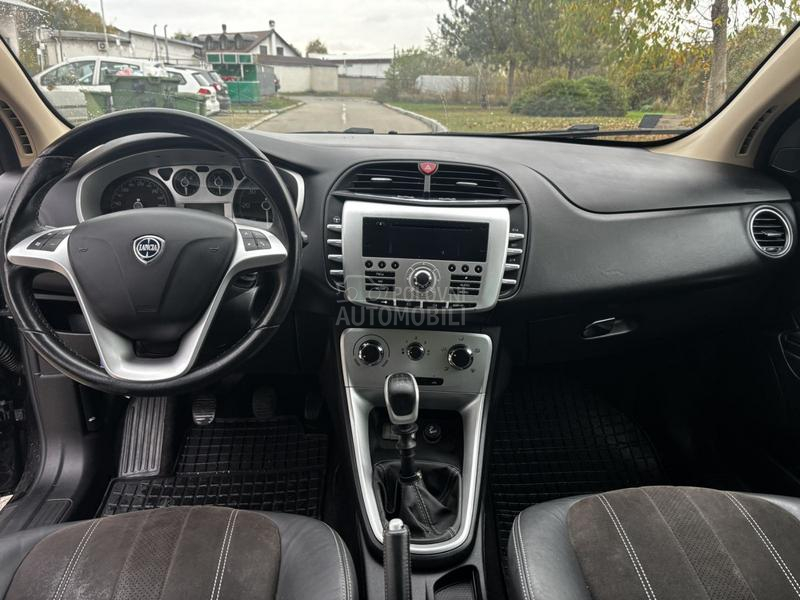 Lancia Delta 1.6 multijet