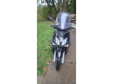 Yamaha Xcity250