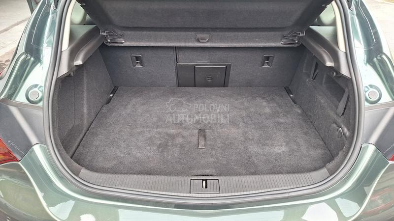 Opel Astra J COSMO Sport