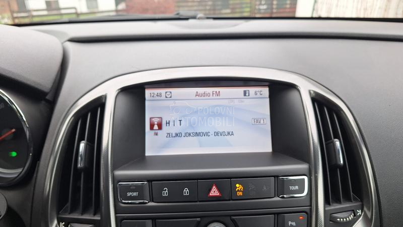 Opel Astra J COSMO Sport