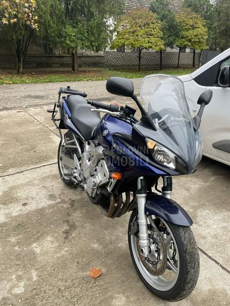 Yamaha Fazer600