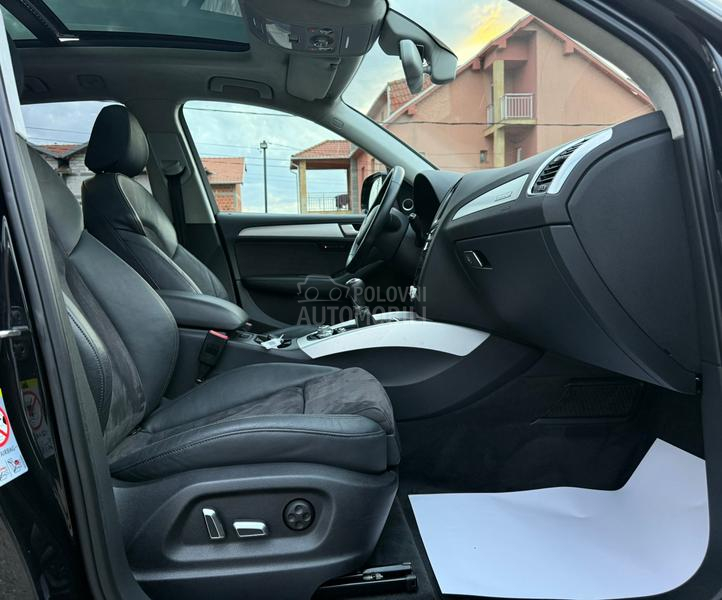 Audi Q5 2.0 SLINE/PANO/ACC