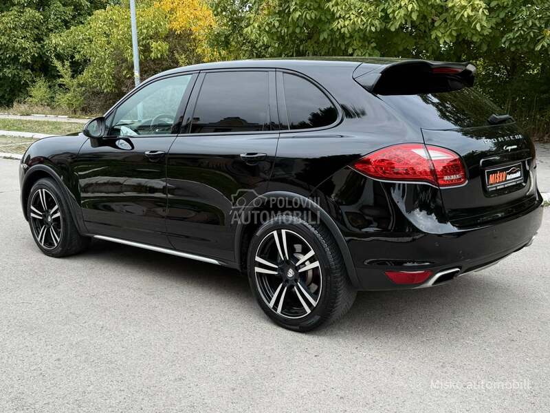 Porsche Cayenne 3.0 TD Aut F1 Led