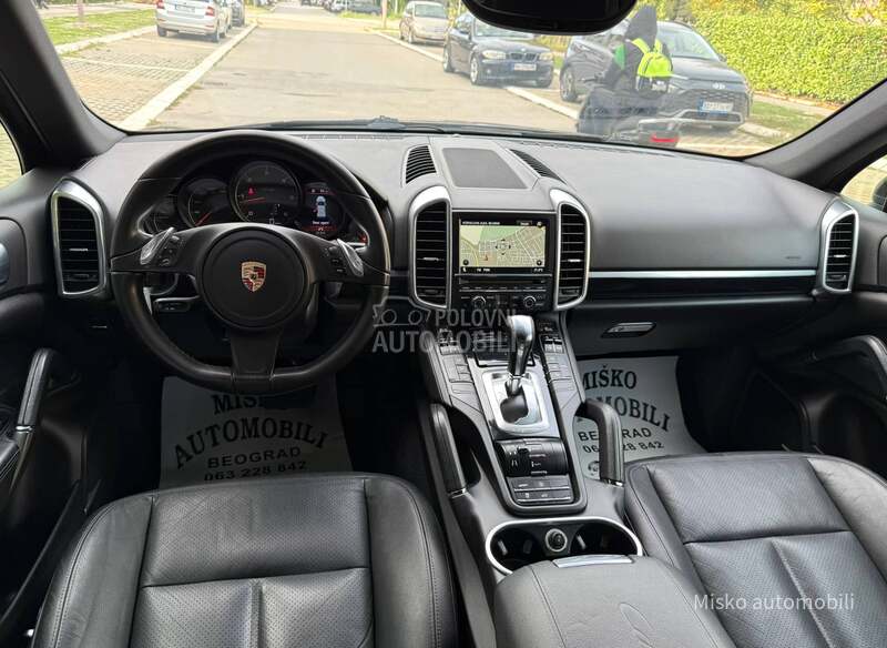 Porsche Cayenne 3.0 TD Aut F1 Led