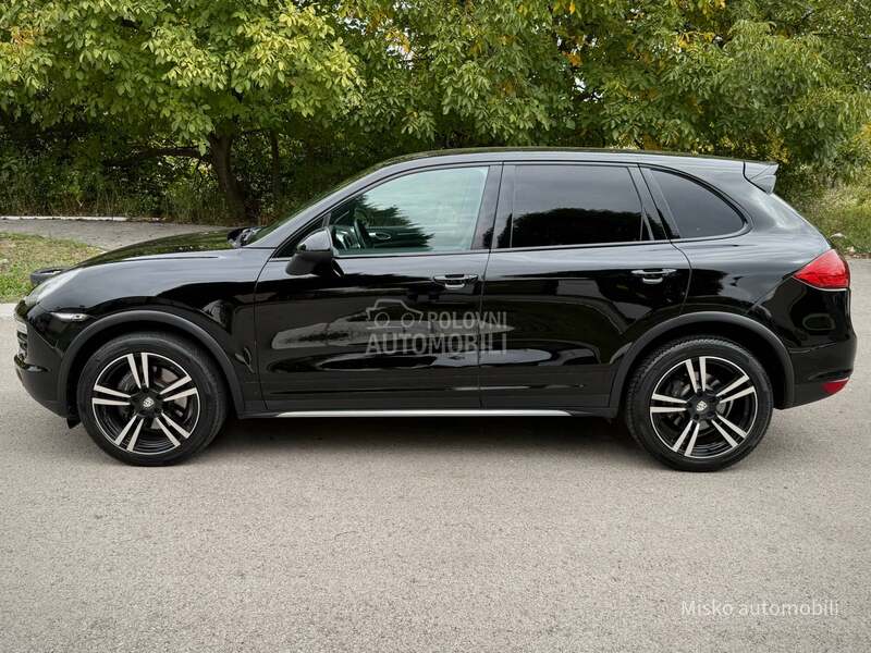 Porsche Cayenne 3.0 TD Aut F1 Led