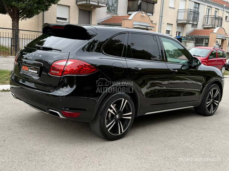 Porsche Cayenne 3.0 TD Aut F1 Led