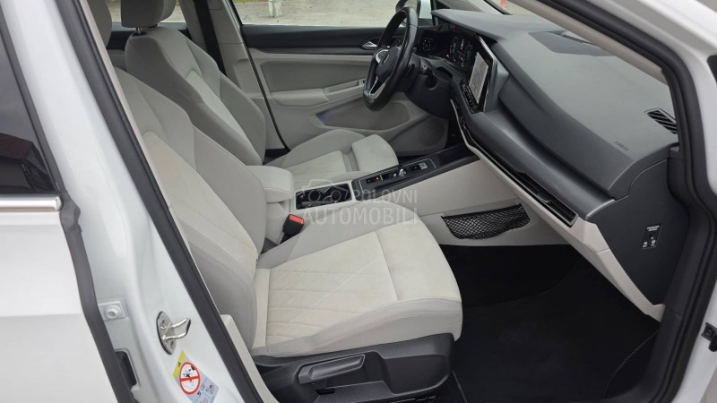 Volkswagen Golf 8 2.0 TDI HIGH-LINE