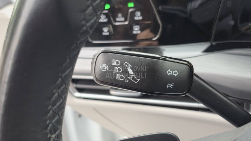 Volkswagen Golf 8 2.0 TDI HIGH-LINE