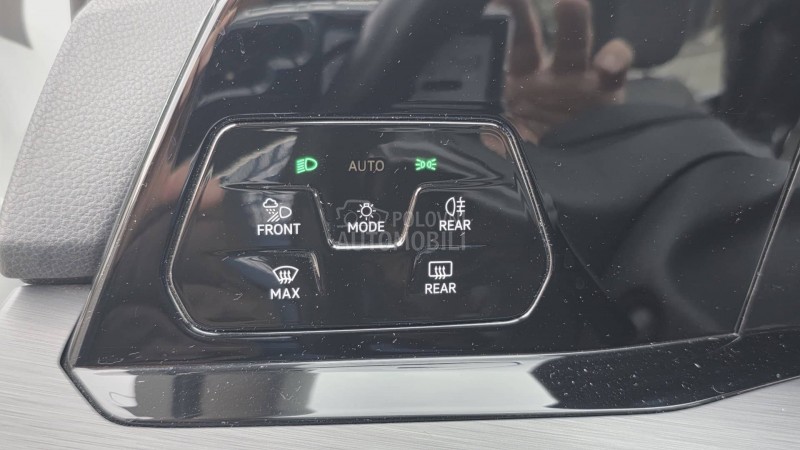 Volkswagen Golf 8 2.0 TDI HIGH-LINE