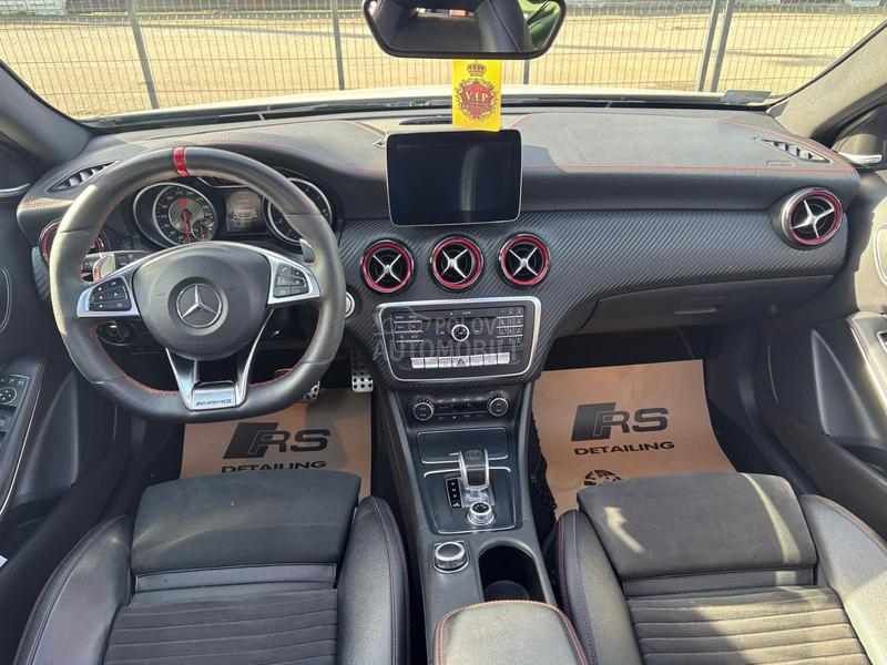 Mercedes Benz A 45 AMG 
