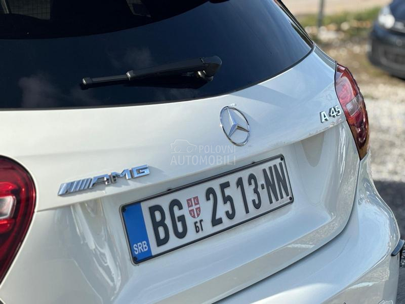 Mercedes Benz A 45 AMG 
