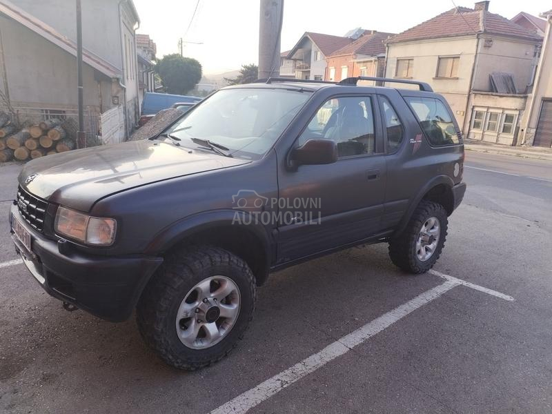 Opel Frontera 2.2 rs