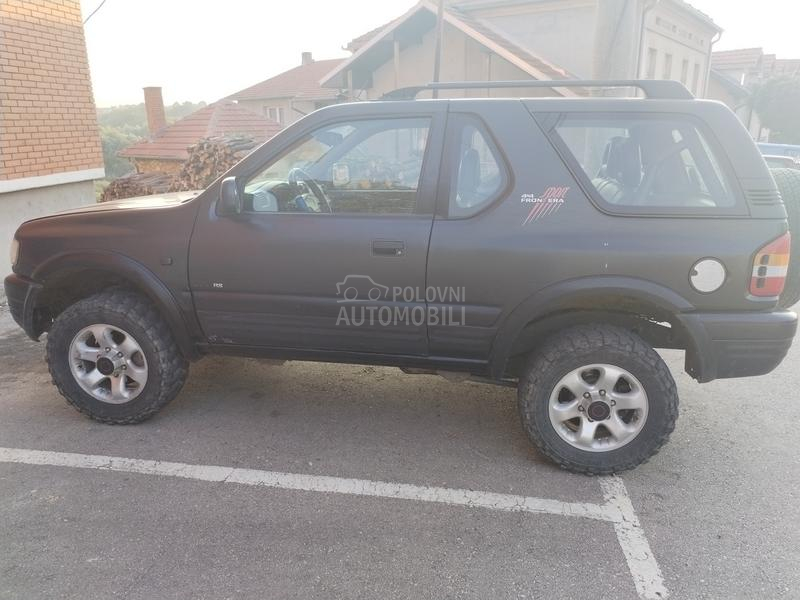 Opel Frontera 2.2 rs