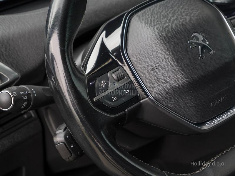 Peugeot 3008 1.5BlueHDI Allure