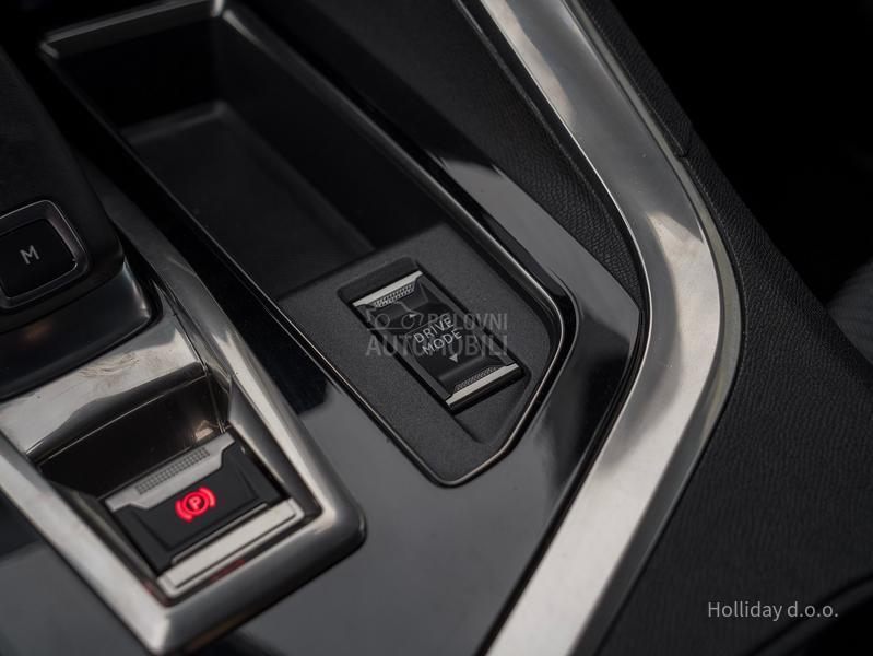 Peugeot 3008 1.5BlueHDI Allure