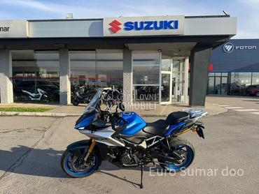 Suzuki GSX-S1000GX M4 DEMO