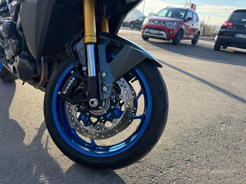 Suzuki GSX-S1000GX M4 DEMO