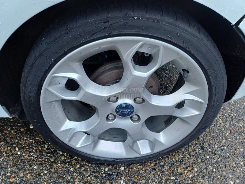 Ford Fiesta 1.6 TITANIJUM X