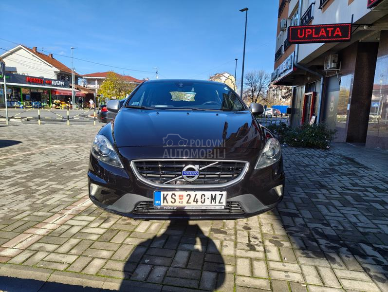 Volvo V40 D2 R-Design