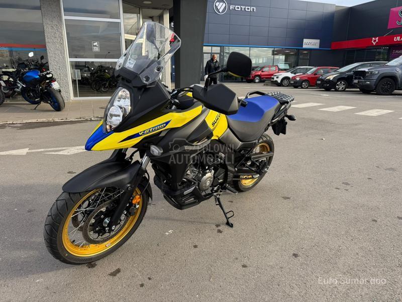Suzuki V STROM 650XT M4 DEMO