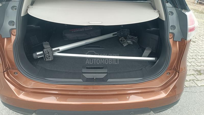 Nissan X-Trail 1.6DCI TEKNA 4WD