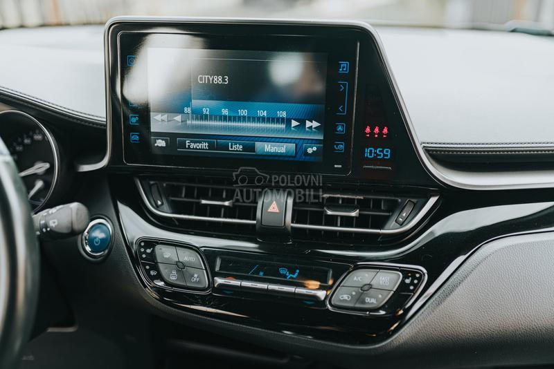 Toyota C-HR 1.8 Hybrid
