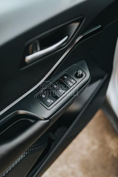 Toyota C-HR 1.8 Hybrid