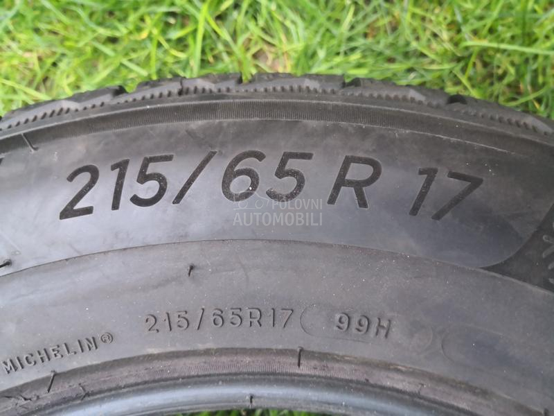 Michelin 215/65 R17 Zimska
