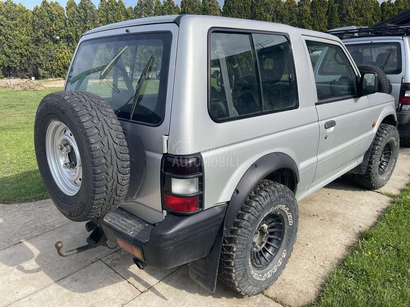 Mitsubishi Pajero 2.5 TDi 4x4