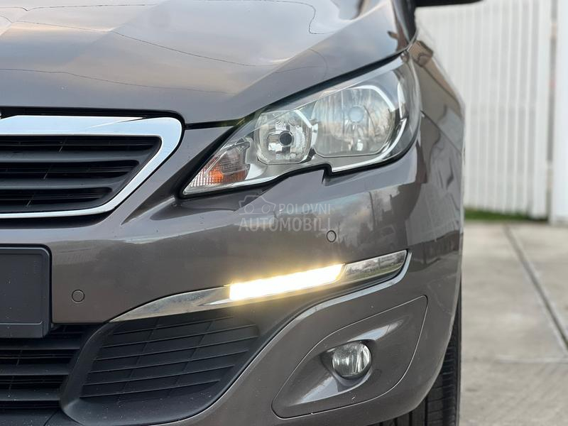 Peugeot 308 1.6BlueHDi/PANORAM A