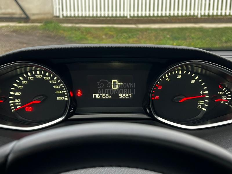 Peugeot 308 1.6BlueHDi/PANORAM A