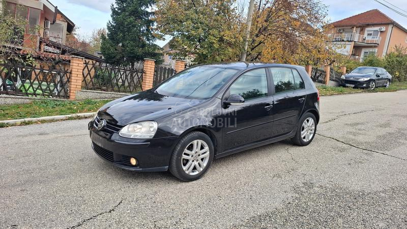Volkswagen Golf 5 1.9 TDI 77 k.w