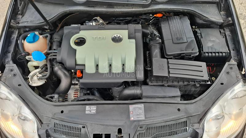 Volkswagen Golf 5 1.9 TDI 77 k.w