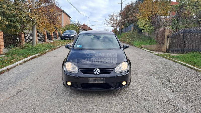 Volkswagen Golf 5 1.9 TDI 77 k.w
