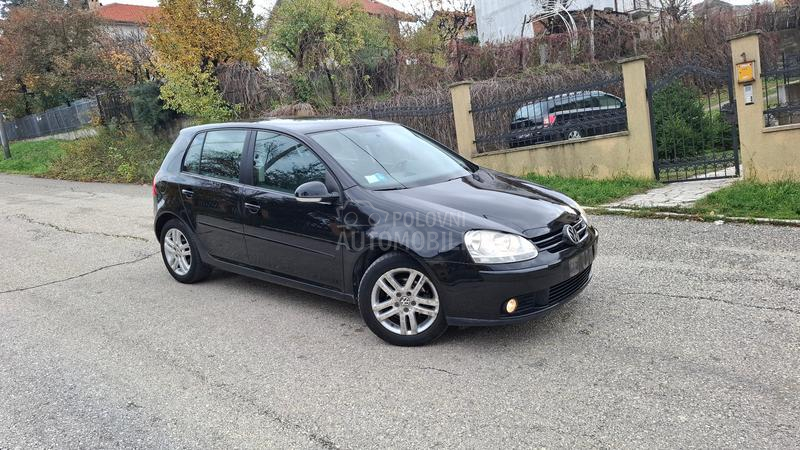 Volkswagen Golf 5 1.9 TDI 77 k.w