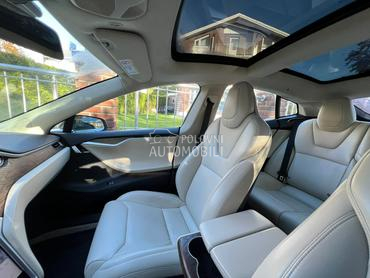 Tesla Model S 75d
